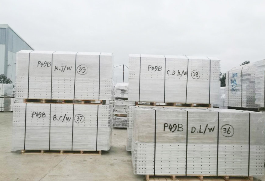Ready-to-loading aluminium formwork panel package
